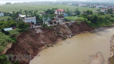 Hình ảnh Sạt lở đất nghiêm trọng ở Phú Thọ do mưa lớn kéo dài