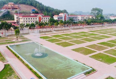 Bắc Giang: Công bố hợp đồng 8 dự án đầu tư có sử dụng đất tại huyện Tân Yên
