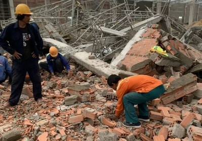 Sập tường khu công nghiệp ở Bình Định: 5 người chết, 6 người bị thương