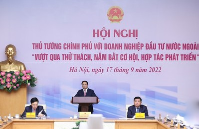 Thủ tướng Phạm Minh Chính chủ trì hội nghị với doanh nghiệp đầu tư nước ngoài