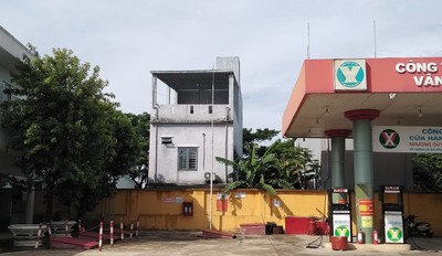 Đà Nẵng: Cửa hàng xăng dầu “uy hiếp” khu dân cư, dân bất an ?