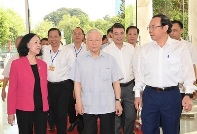Tổng bí thư Nguyễn Phú Trọng thăm và làm việc tại thành phố Hồ Chí Minh