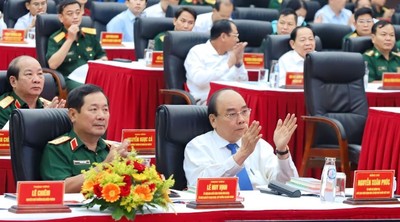 Chủ tịch nước Nguyễn Xuân Phúc dự Hội thảo khoa học 70 năm chiến thắng Đồn Nhất - Hải Vân Quan