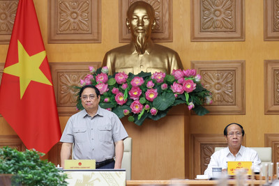 Thủ tướng Phạm Minh Chính chủ trì cuộc họp chỉ đạo ứng phó khẩn cấp với bão Noru