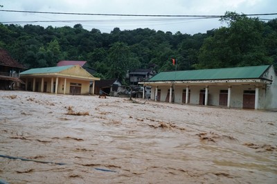 Sở GD-ĐT Nghệ An: Hỗ trợ học sinh, giáo viên bị thiệt hại do lũ lụt