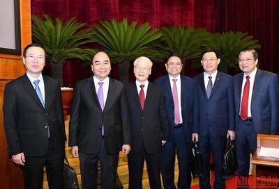 Tổng Bí thư Nguyễn Phú Trọng dự Bế mạc Hội nghị lần thứ sáu Ban chấp hành TW Đảng khóa XIII