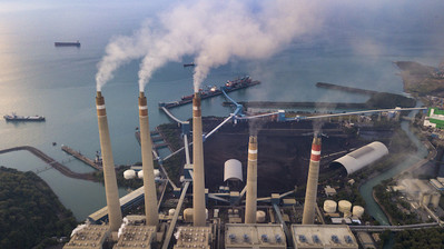 Indonesia đẩy nhanh việc đóng cửa nhà máy nhiệt điện than để đạt mục tiêu phát thải ròng bằng 0
