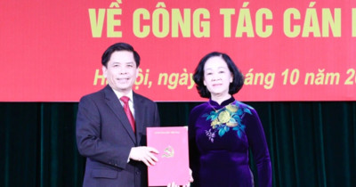 Phân công ông Nguyễn Văn Thể giữ chức Bí thư Đảng ủy Khối các cơ quan Trung ương