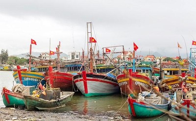 Quảng Bình: Hỗ trợ hơn 22,2 tỷ đồng cho chủ tàu cá tham gia khai thác vùng biển xa