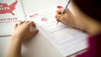 Hai đơn vị sở hữu bài thi IELTS tại Việt Nam thông báo tạm hoãn kỳ thi IELTS
