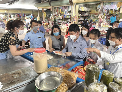 Quảng Ninh: Kiểm tra, xử lý bảo đảm vệ sinh an toàn thực phẩm