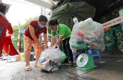Thực trạng phân loại rác tại nguồn và công nghệ tái chế rác thải tại Việt Nam