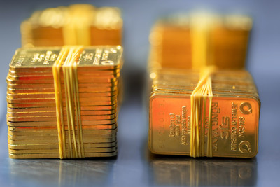 Giá vàng hôm nay 11/11: Giá vàng thế giới và trong nước giảm nhẹ