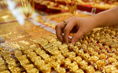 Giá vàng hôm nay 14/11: Vàng miếng SJC ở mốc 67,62 triệu đồng/lượng