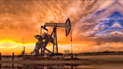 Giá xăng dầu hôm nay 14/11: Giá xăng dầu duy trì đà tăng mạnh