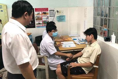 Học sinh Trường iSchool Nha Trang nhập viện nghi bị ngộ độc thực phẩm