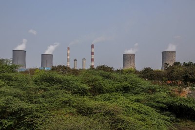 Ấn Độ cân nhắc kế hoạch duy trì các nhà máy điện cũ hoạt động lâu hơn