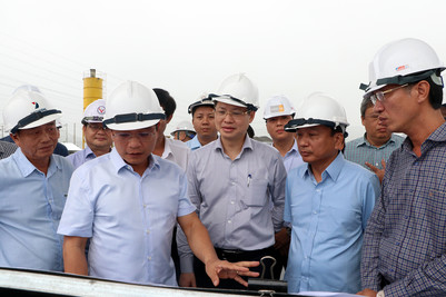 Bộ GTVT kiểm tra dự án thành phần đường bộ cao tốc Bắc - Nam qua tỉnh Bình Thuận