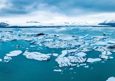 Biến đổi khí hậu: Sông băng tan chảy có thể giải phóng hàng tấn vi khuẩn
