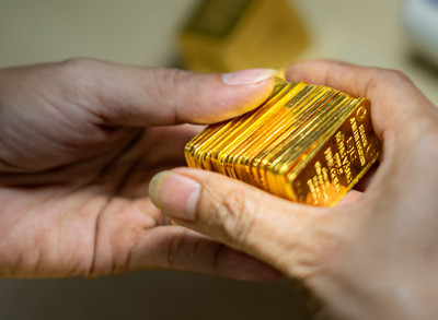 Giá vàng hôm nay 25/11: Giá vàng tăng mạnh ở trong nước và thế giới