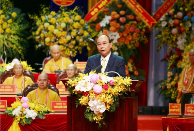 Chủ tịch nước Nguyễn Xuân Phúc dự Đại hội Phật giáo toàn quốc