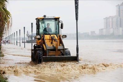 Hiện tượng La Nina kéo dài tới đầu năm sau khiến hạn hán, lũ lụt nghiêm trọng hơn