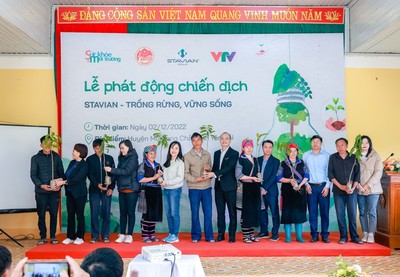 Tập đoàn Stavian trao tặng 20.000 cây giống cho huyện Mù Cang Chải, tỉnh Yên Bái