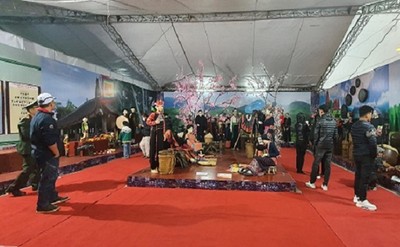 Phú Thọ: Khai mạc Ngày hội VHTTDL các dân tộc vùng Tây Bắc lần thứ XV năm 2022