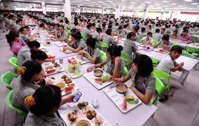 Bắc Ninh phòng, chống ngộ độc thực phẩm trong bếp ăn tập thể tại khu công nghiệp