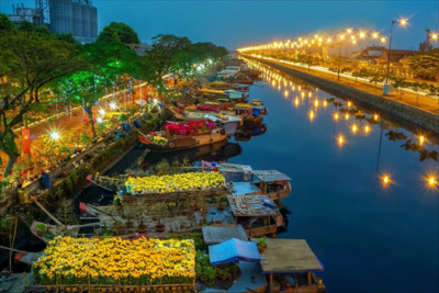 Chợ hoa Xuân mừng Xuân Quý Mão “Trên bến dưới thuyền” đến hẹn lại lên