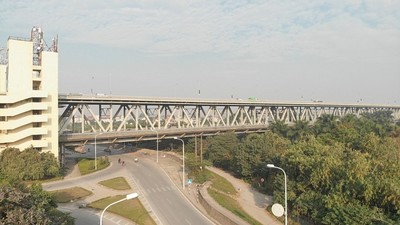 Hà Nội tổ chức lại giao thông tuyến đường tránh lên cầu Thăng Long
