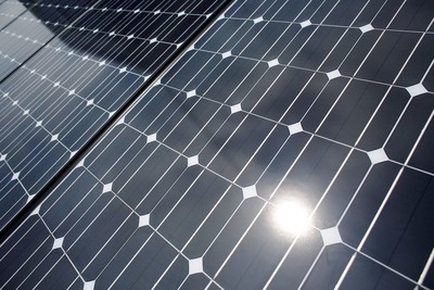 Tokyo yêu cầu các công trình nhà ở lắp tấm pin năng lượng Mặt Trời