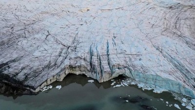 Các sông băng ở Greenland đang tan chảy nhanh gấp 100 lần so với dự báo trước đây