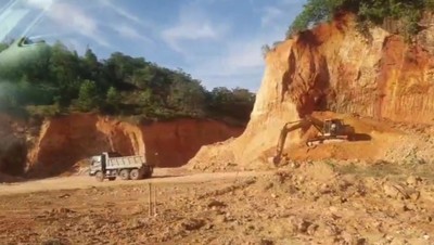 Lâm Đồng: Môi trường bị tàn phá do khai thác đất trái phép của người dân và doanh nghiệp