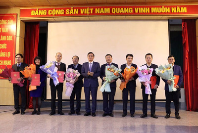 Bổ nhiệm lãnh đạo Cục Địa chất Việt Nam và Cục Khoáng sản Việt Nam