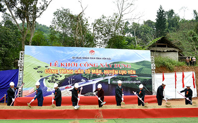 Lễ khởi công xây dựng công trình cầu Tô Mậu, huyện Lục Yên, Yên Bái