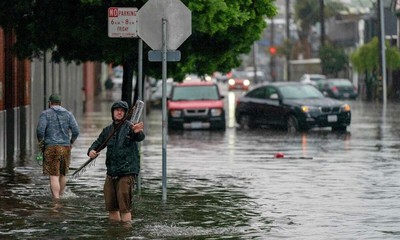 Hơn 330.000 ngôi nhà và cơ sở kinh doanh mất điện do ảnh hưởng của bão lớn tại California