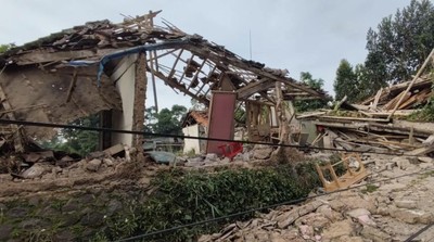 Động đất 7,7 độ richter tại Maluku, Indonesia ban bố cảnh báo sóng thần