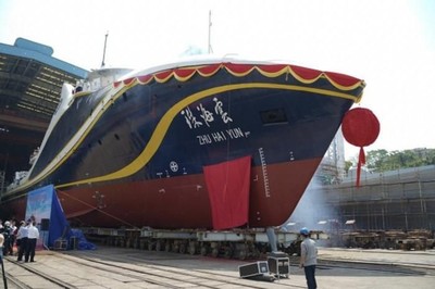 Trung Quốc hạ thuỷ tàu không người lái đầu tiên trên thế giới