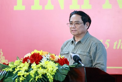 Thủ tướng Phạm Minh Chính làm việc với lãnh đạo tỉnh Nam Định
