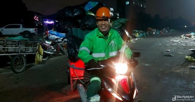 Ngày cuối năm, công nhân vệ sinh môi trường xuyên đêm làm việc trong giá lạnh