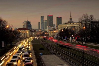 Ba Lan: Thủ đô Warsaw cấm ô tô cũ lưu hành từ năm 2024