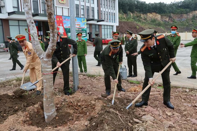 Công an tỉnh Quảng Ninh phát động Tết trồng cây Xuân Quý Mão 2023