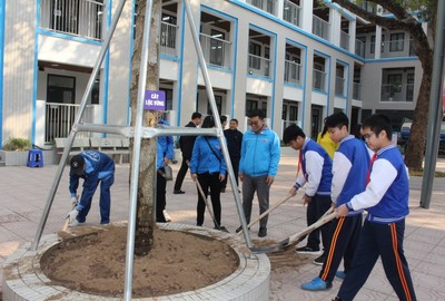Hà Nội: Học sinh trường THCS Thành Công hưởng ứng "Tết trồng cây"