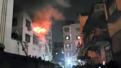 14 người thiệt mạng trong vụ cháy nhà cao tầng tại Ấn Độ