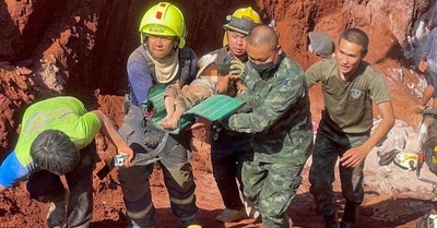 Thái Lan: Giải cứu thành công bé gái 19 tháng tuổi bị rơi xuống giếng sâu 13m