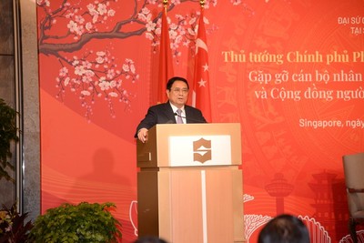 Thủ tướng Phạm Minh Chính gặp gỡ cộng đồng người Việt Nam tại Singapore