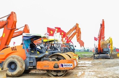 Đẩy nhanh tiến độ dự án đường cao tốc đoạn Quảng Ngãi - Hoài Nhơn