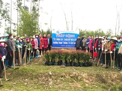 Bắc Giang: Hội LHPN tỉnh hưởng ứng Tết trồng cây đời đời nhớ ơn Bác Hồ