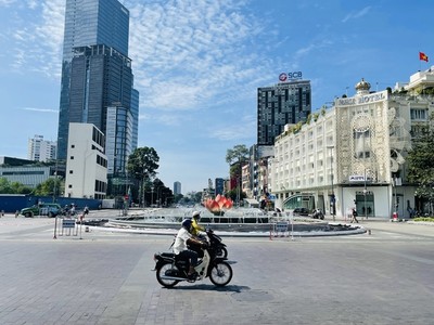 Cấm xe nhiều tuyến đường trung tâm Sài Gòn ngày cuối tuần